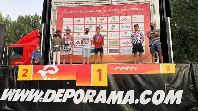 Natalia Hidalgo y Sergio Baxter ganan el Triatlón de Almazán, primer clasificatorio para el campeonato de España distancia olímpica, Foto 4