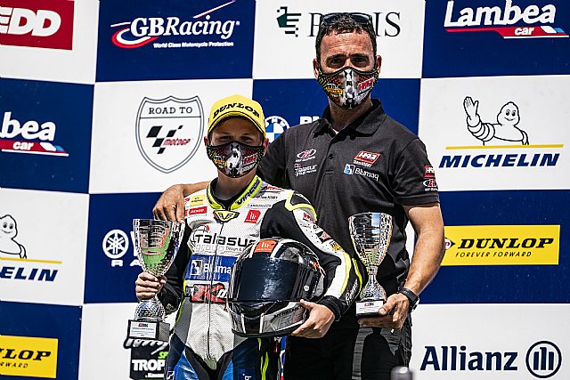 Carlos Cano logra su primera victoria en Moto4 con el H43 Team Nobby - 3, Foto 3