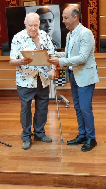 Acto institucional de reconocimiento a la figura del alcalde molinense Gabriel Cárceles Rigal - 1, Foto 1