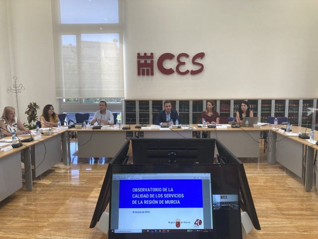 La Comunidad pone en marcha un Observatorio para velar por la calidad de los servicios públicos de la Región de Murcia - 2, Foto 2