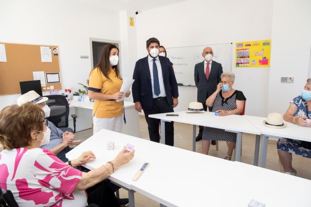 López Miras inaugura una residencia de mayores - 2, Foto 2