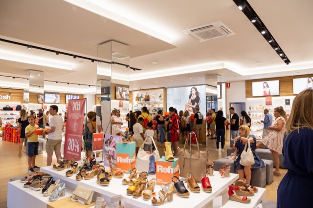 Xti acoge en una gran fiesta la presentación de la nueva equipación del Yeclano Deportivo - 1, Foto 1