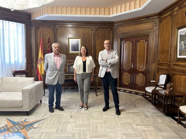 La presidenta de la Asamblea recibe a la Asociación de Profesionales de Radio y Televisión de la Región de Murcia - 1, Foto 1