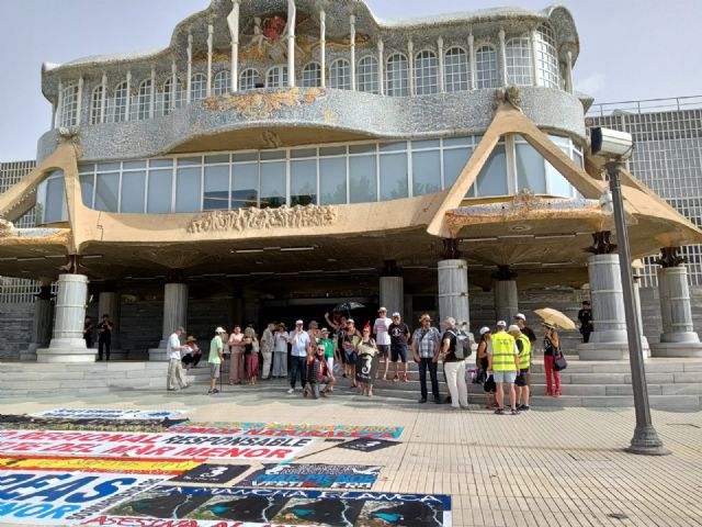 Las organizaciones sociales se concentran en contra de la reforma de la Ley del Mar Menor - 3, Foto 3