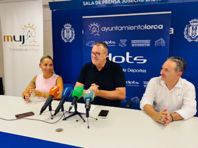 El Ayuntamiento de Lorca cede el estadio Francisco Artés Carrasco al Alhama Féminas para la temporada 2025/2026 - 3, Foto 3