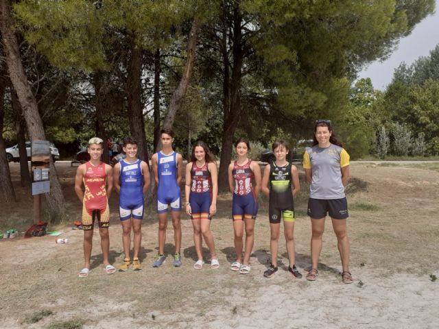 Seis murcianos entre los 36 triatletas de toda España que han participado en el Encuentro Nacional de Menores de Triatlón en La Estanca de Alcañiz - 1, Foto 1