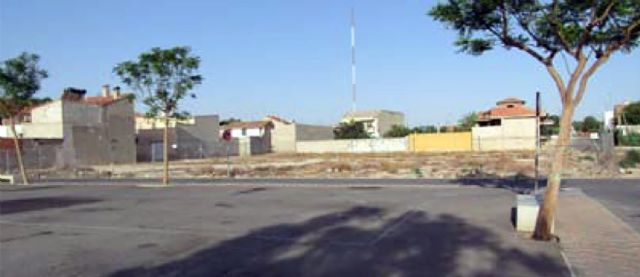 El mercado de Las Torres de Cotillas se traslada por la ubicación de la feria en las fiestas patronales - 1, Foto 1