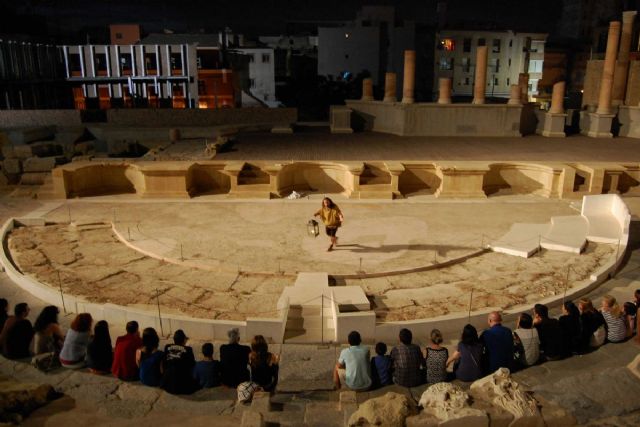 Las visitas nocturnas al Teatro Romano continúan durante agosto y septiembre - 1, Foto 1