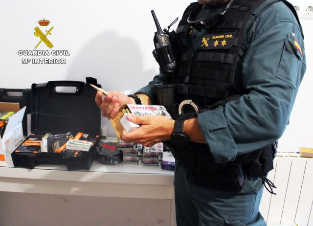 Desmantelado en una finca de Murcia un taller ilegal de explosivos y un campo de tiro - 4, Foto 4