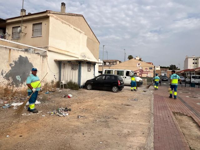 El Ayuntamiento de Murcia acomete un Plan Integral  de Limpieza en Barrios y Pedanías, comenzando en Espinardo - 3, Foto 3