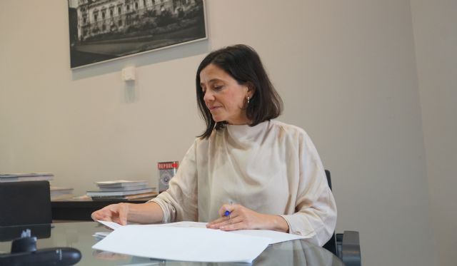 'Los cartageneros cargan con casi 2.000 millones de la deuda regional mientras el PP deja a Cartagena fuera de las inversiones'