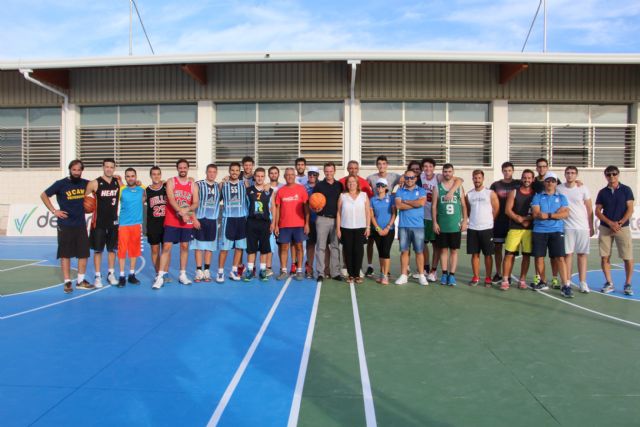 El polideportivo de San Pedro del Pinatar cuenta con dos nuevas pistas de baloncesto 3x3 - 1, Foto 1