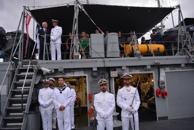 Escala en el puerto de Águilas de los cazaminas Segura, Sella, Tambre y Turia, pertenecientes a la Fuerza de Medidas Contraminas de la Armada - 1, Foto 1