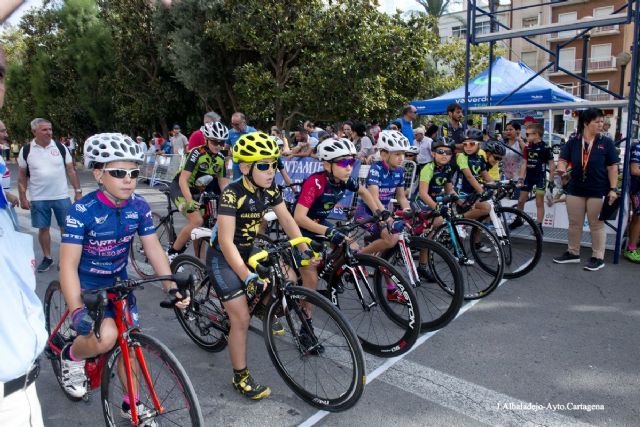 Las escuelas de ciclismo de la Region se exhibieron en Cartagena - 1, Foto 1