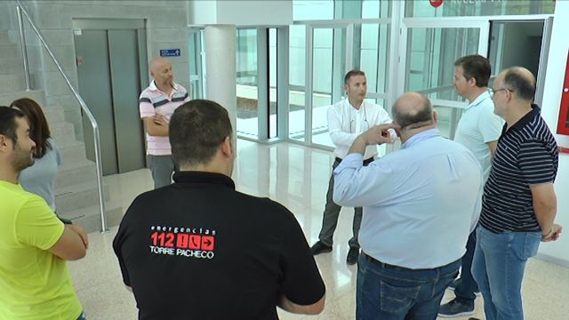 El Alcalde de Torre-Pacheco y el concejal de Seguridad Ciudadana, reciben al Alcalde de Fuente Álamo y al edil de Seguridad - 1, Foto 1