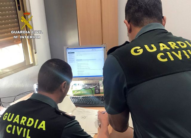 La Guardia Civil detiene a un vecino de Mula dedicado a estafar a través de Internet - 1, Foto 1