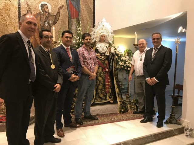 La Pro Cofradía de la Santísima Soledad del Mar Menor bendice la imagen de su Virgen obra del sevillano Alejandro Ugarte - 2, Foto 2