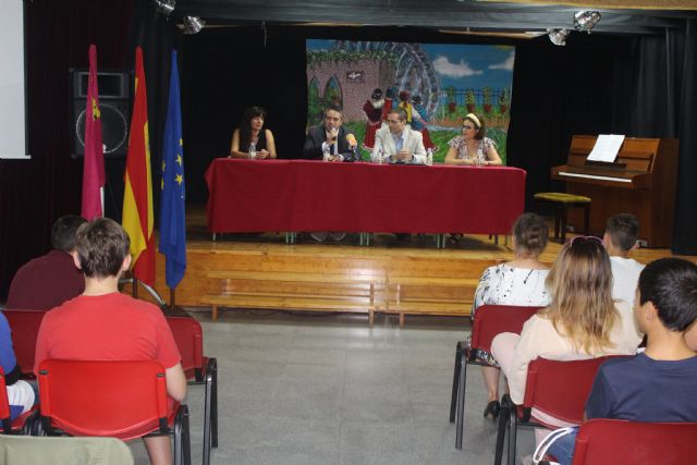 El IES Alcántara celebra su 20 aniversario - 1, Foto 1