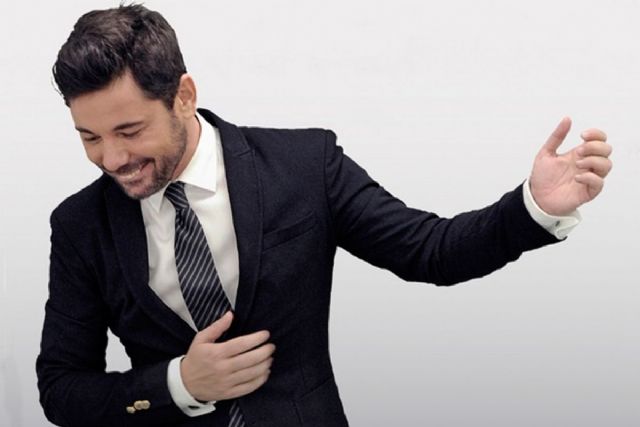 El cantaor flamenco, Miguel Poveda, acctúa en Cartagena a beneficio de la Cofradía del Resucitado - 1, Foto 1