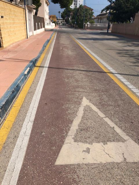 El PSOE denuncia el escaso y pésimo servicio de autobuses de San Javier - 1, Foto 1