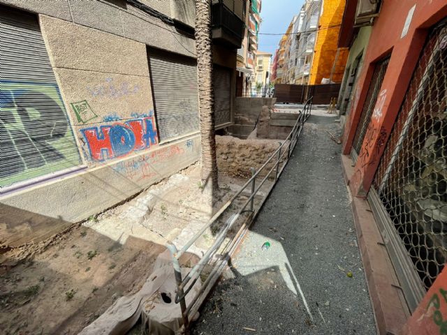 La Muralla de Sagasta, un BIC abandonado a su suerte por la dejadez de la coalición de izquierdas - 1, Foto 1