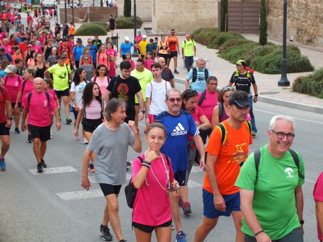 Más de 400 senderistas caminan hasta el Cejo de los Enamorados en la tradicional ruta de los JDG - 1, Foto 1