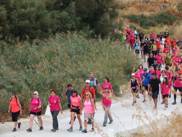 Más de 400 senderistas caminan hasta el Cejo de los Enamorados en la tradicional ruta de los JDG - 2, Foto 2