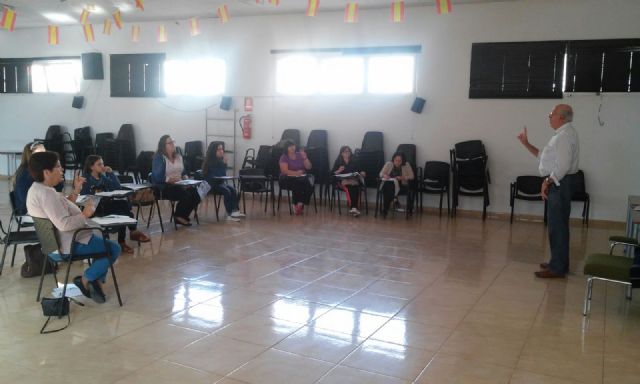 Comienza el curso de lengua de signos nivel II en Benizar - 1, Foto 1