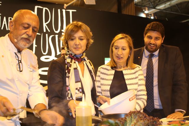 López Miras: La Región de Murcia es la primera potencia mundial en industria agroalimentaria - 1, Foto 1