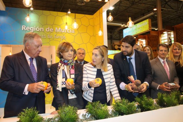 López Miras: La Región de Murcia es la primera potencia mundial en industria agroalimentaria - 2, Foto 2