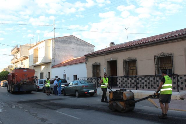 El Ayuntamiento realiza mejoras en más de medio centenar de calles y caminos en Puerto Lumbreras - 1, Foto 1