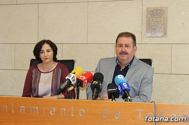 El Pleno aprueba el presupuesto general del Ayuntamiento de Totana y las dos sociedades PROINVITOSA y CEDETO para el año 2017, por un importe total de 32,5 millones de euros - 2, Foto 2
