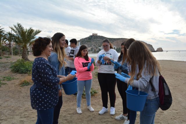 Los estudiantes aguileños se suman al proyecto Escalpito. Pescadores de Plástico - 1, Foto 1