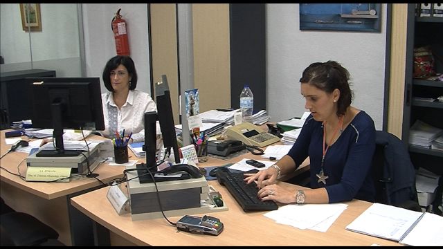 El Ayuntamiento introduce el pago con tarjeta de los tributos y tasas municipales en la Oficina Municipal de Recaudación - 2, Foto 2