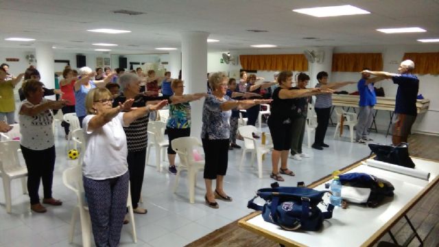 The Gymnastics programs for the Elderly and the Disabled begin, respectively, Foto 2