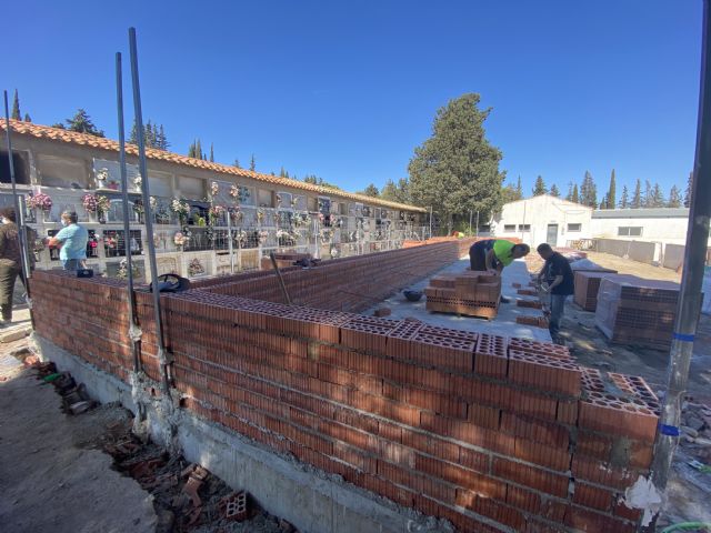El Ayuntamiento de Puerto Lumbreras amplía el cementerio municipal de San Damián con un nuevo pabellón funerario con 108 nichos - 2, Foto 2