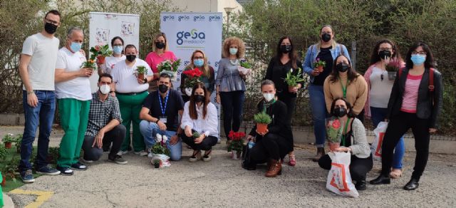 Gesa Mediación acoge el mercadillo de plantas de Astrapace - 1, Foto 1