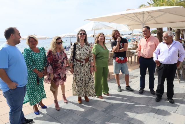 El artista urbano Goyo 203 embellece La Ventana al Mar Menor de Lo Pagán - 1, Foto 1