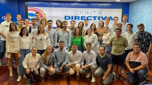Un sólido equipo de Nuevas Generaciones presidido por Antonio Landáburu se pone en marcha con soluciones reales para los jóvenes de la Región - 3, Foto 3