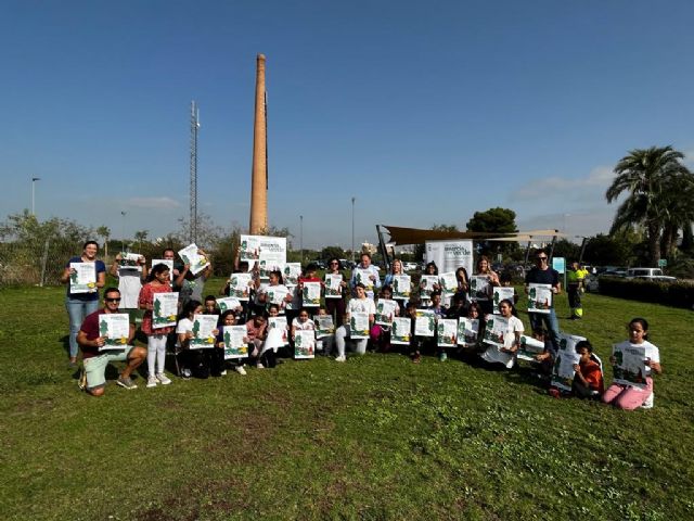 Escolares de CEIP Barriomar 74 apadrinan el jardín de La Molinera con la plantación de arbustos y actividades de concienciación - 2, Foto 2