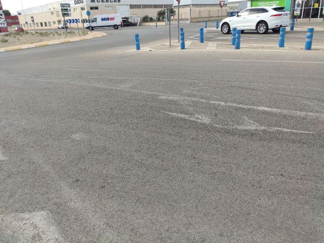 IU-Verdes denuncia el abandono del tramo urbano de la carretera de Villena - 1, Foto 1