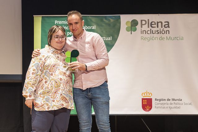 Trabajadores con discapacidad intelectual premian a siete empresas por su inclusión laboral - 2, Foto 2
