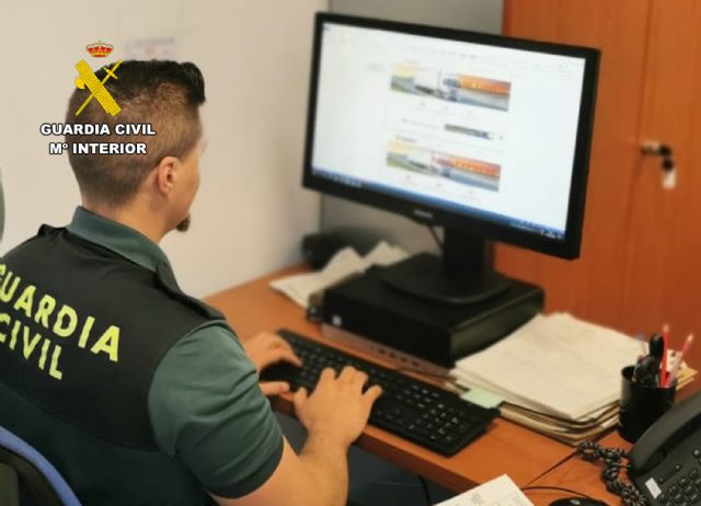 La Guardia Civil desarticula un grupo delictivo que estaf ms de 100.000 euros a una empresa hortofrutcola de Alhama de Murcia, Foto 1