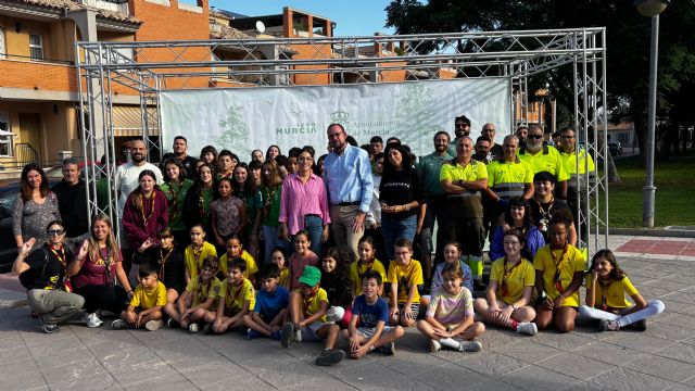 El Plan Foresta contribuye a crear un nuevo bosque urbano en Algezares en una actividad colectiva con los vecinos de la pedanía - 1, Foto 1