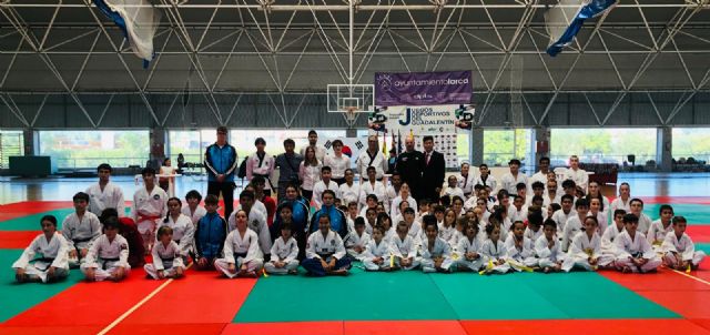 Doble sesión con las artes marciales en el C.D. Felipe VI - 1, Foto 1