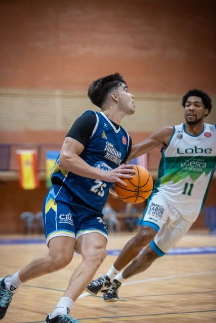 El golosinas llega tarde al partido contra lobe Huesca - 3, Foto 3