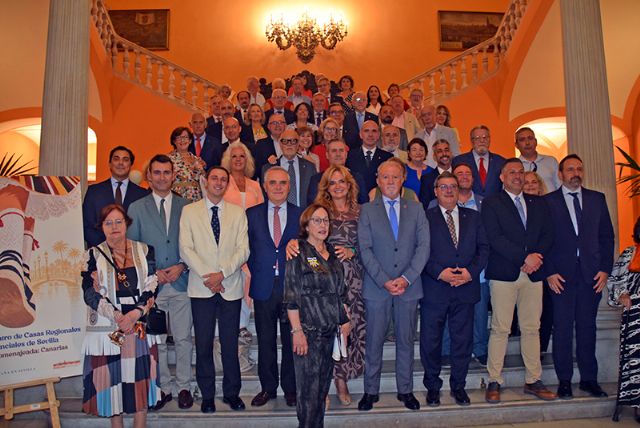 El Encuentro de Casas Regionales destaca la hist�rica uni�n entre Sevilla y el archipi�lago canario