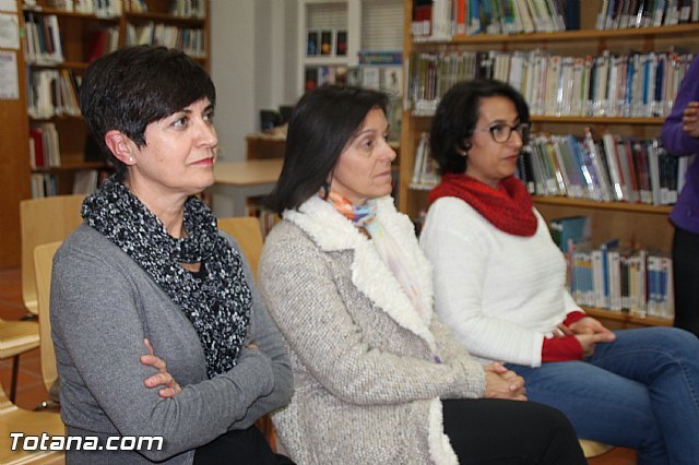 Andrés Valenzuela presenta su libro de cuentos Historias de un viejo roble, dentro del programa Otoño Cultural, Foto 6