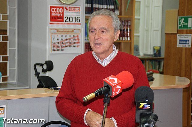 Andrés Valenzuela presenta su libro de cuentos Historias de un viejo roble, dentro del programa Otoño Cultural, Foto 7