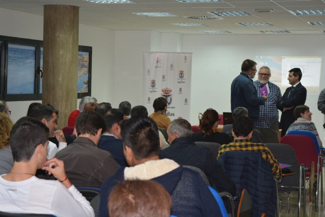 Setenta emprendedores y pymes participan en las jornadas Infofinancia - 1, Foto 1